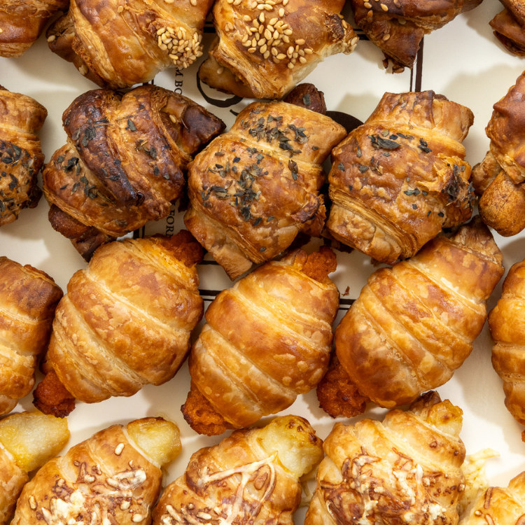 Safata Croissants Farcits Salats Gran - Imatge 2